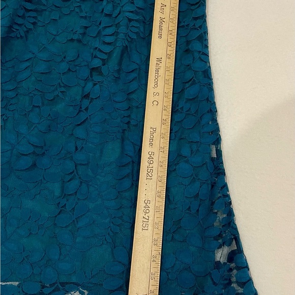 Garnet Hill Blue Sheath Dress with 3/4 Bishop Sleeves and Scoop Neck - Picture 7 of 11